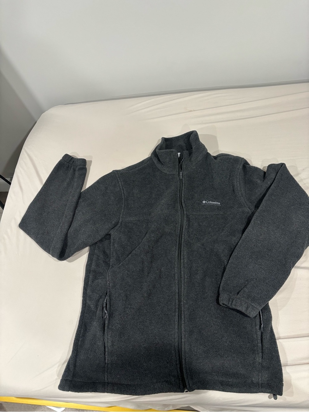 Columbia men’s ' Charcoal Full-Zip Fleece Jacket